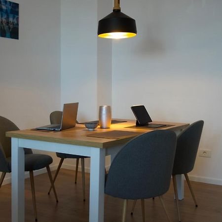 Chronos Apartment - Modern And Stylish Timisoara Esterno foto